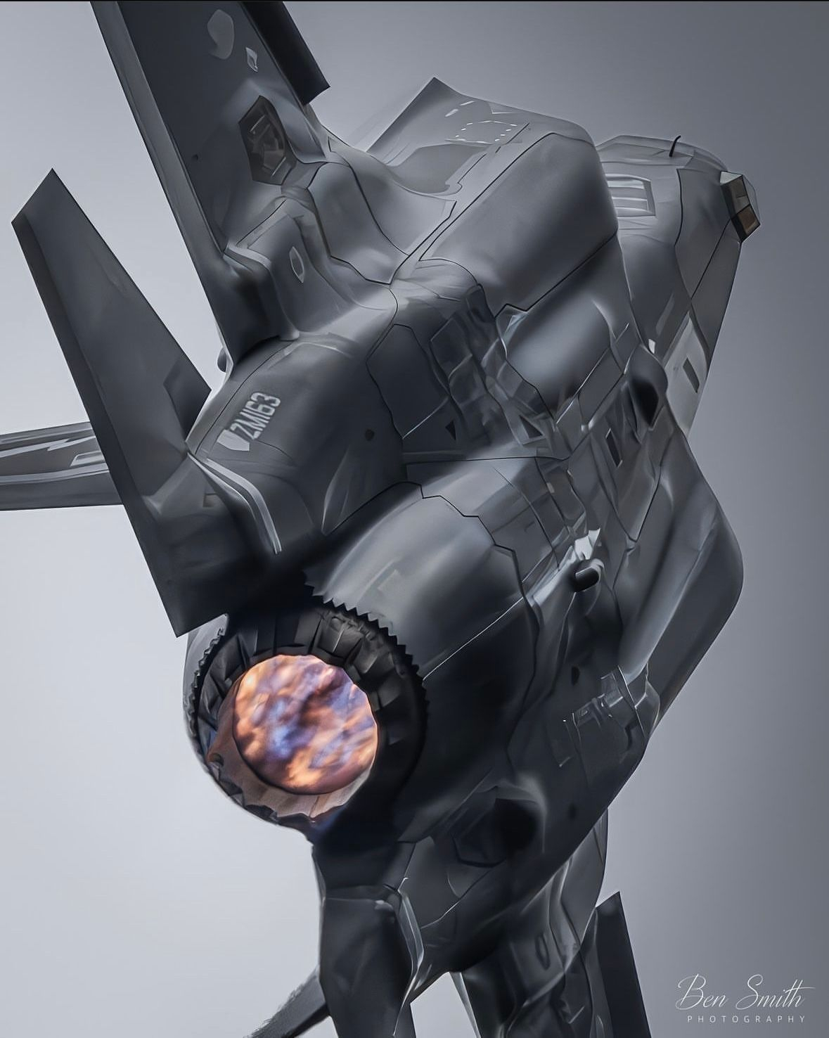 F-35的性感机腹 ​​​
