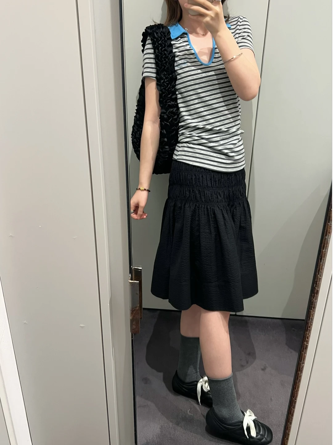 COS试衣间｜姐妹们，裙子极限二选一！选谁？！