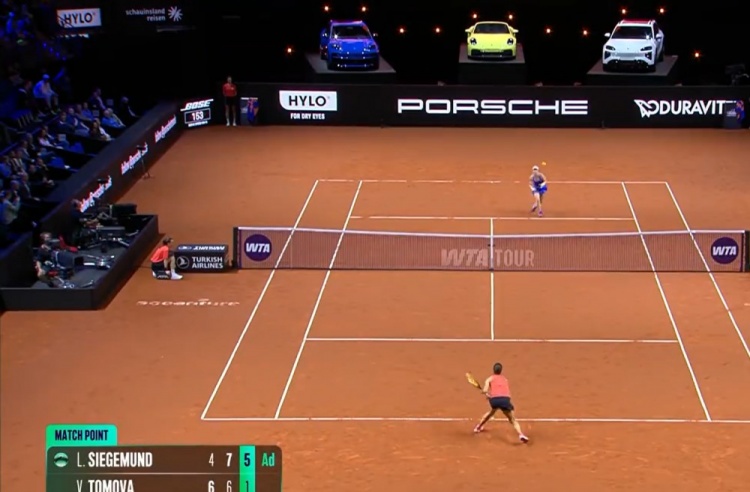 将战斯瓦泰克！西格蒙德2-1托莫娃，晋级WTA500斯图加特站次轮