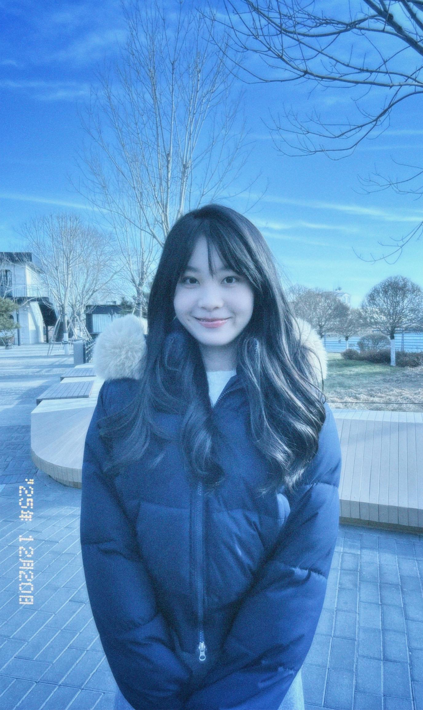 你以为亲我一口就原谅你了吗。