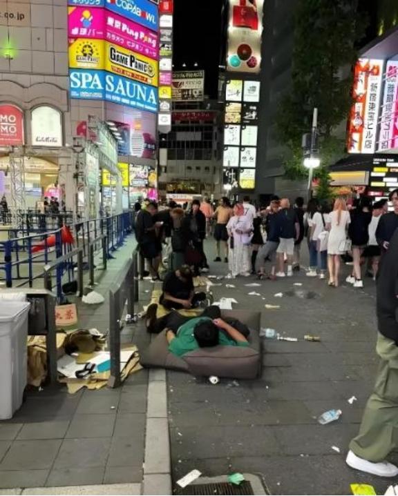 毁掉一个国家不一定非得打仗，谁能想到当年把家电、汽车卖遍全球，号称“经济巨人”的