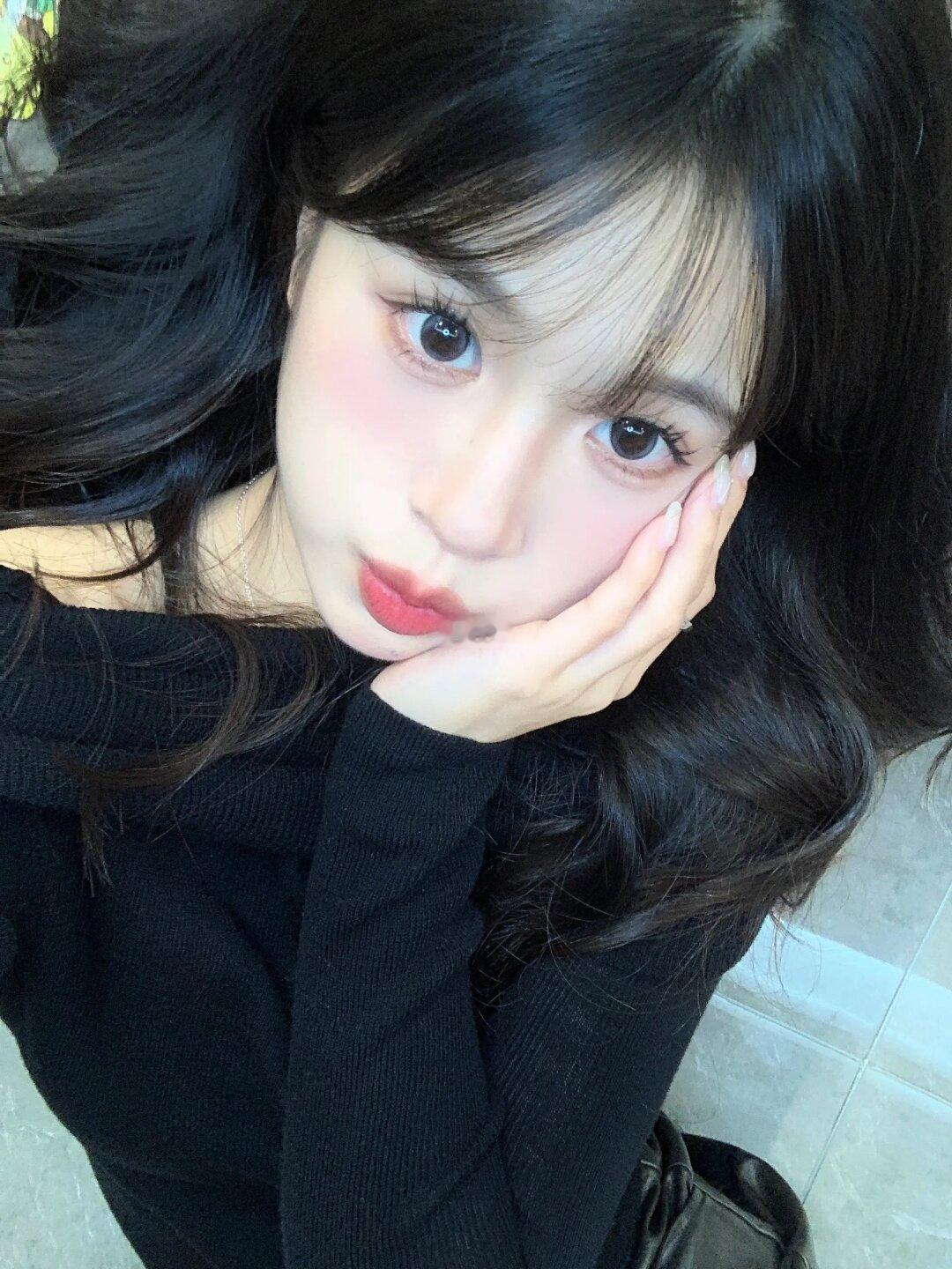 躺着这么拍好白!!