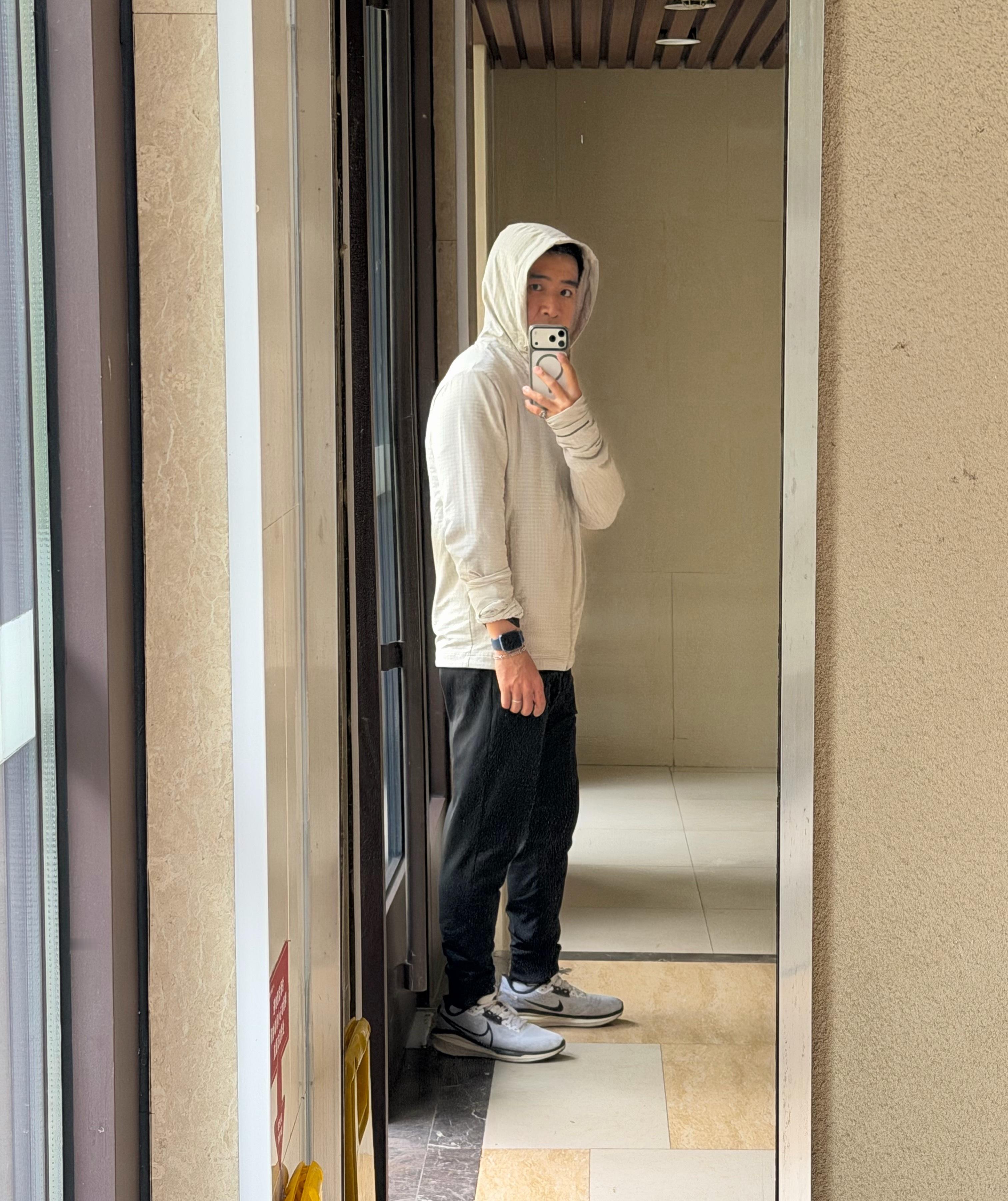 夏天到了，争取把肚子练没 天津