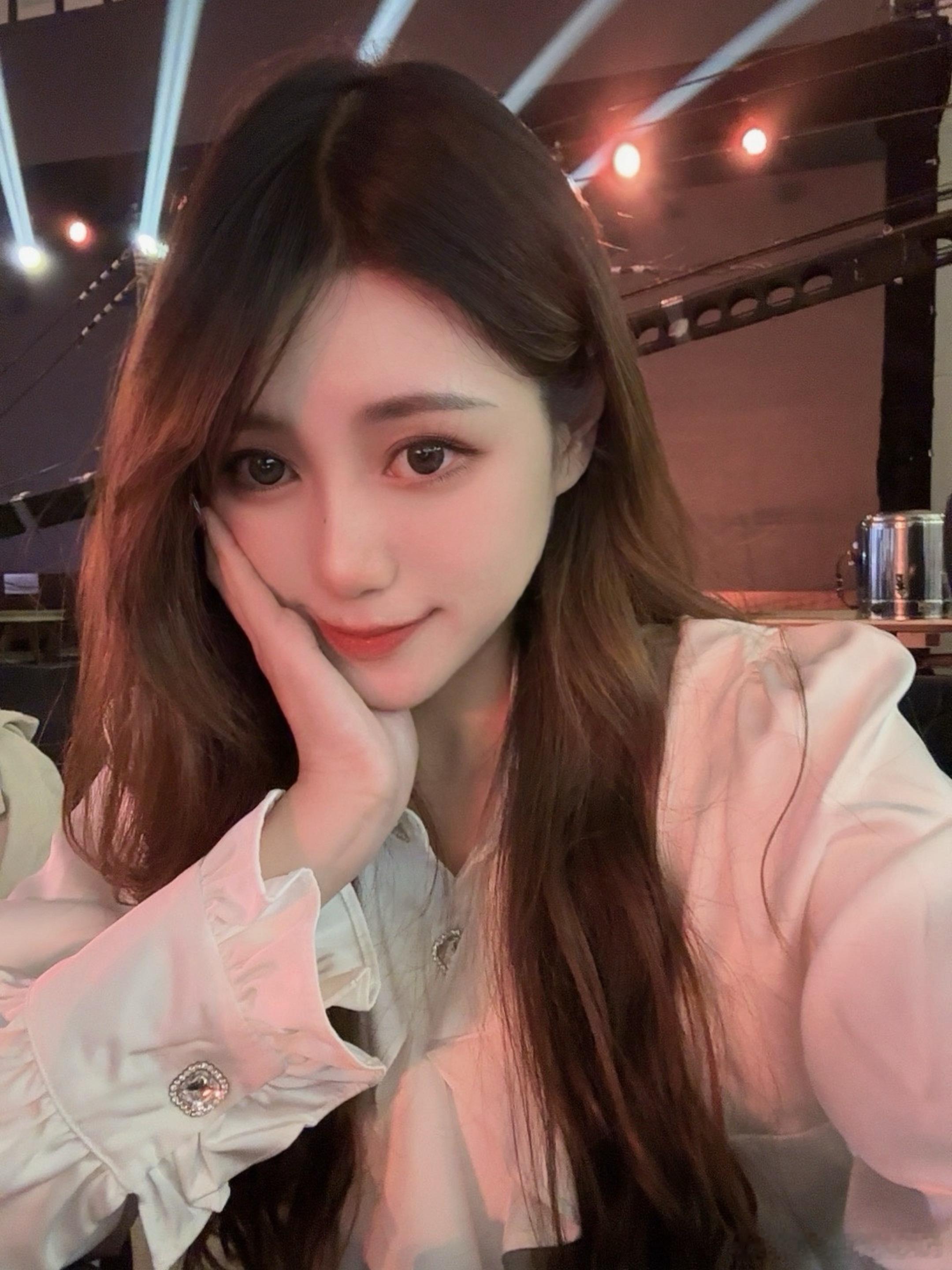 近期碎片🧩美食博主真是一顿美味都不能落下！！受邀参加金梧桐人气餐厅评选看到好多