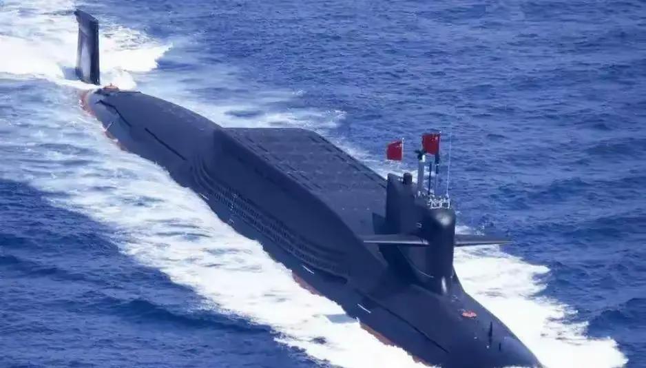 中国从水下把战略导弹打进了太平洋，全球军事圈一片哗然。

向来嘴比谁都硬的五角大