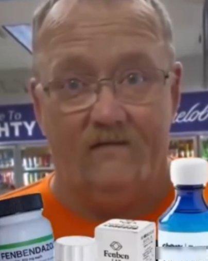 2016年，美国一男子被查出癌症晚期，寿命仅剩3个月。


2016年，美国俄克