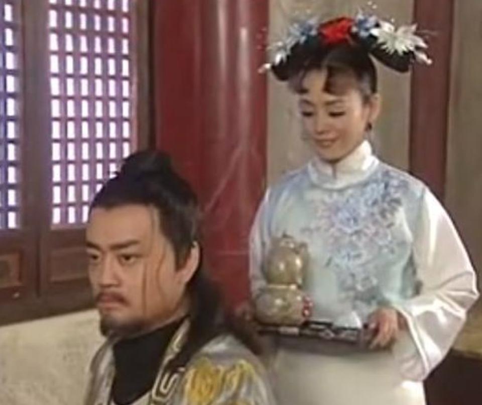 最近有一个新观点，康熙是洪成踌和孝庄的后代！
我的观点也是如此，想浅浅的论证一下