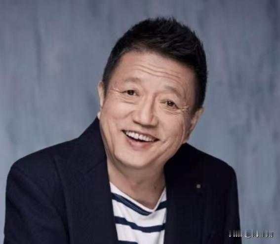 岁月留痕，老戏骨秦焰：半生浮沉，用演技写尽人间百态！
 1954年金秋，秦焰生于