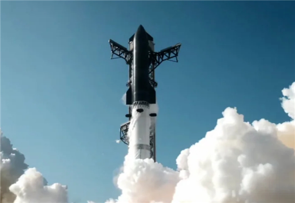 【航天史上融资额度最高IPO！SpaceX拟通过上市融资最多750亿美元】据财联