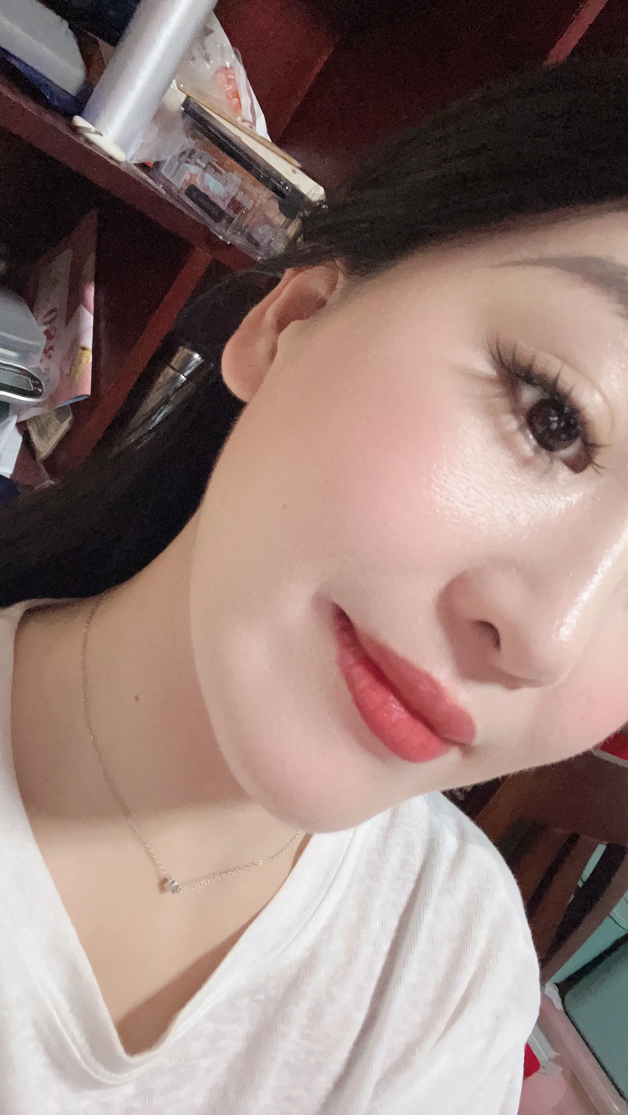 太爱这种妆感了，不脱妆粉底液，不需要定妆！持妆一整天