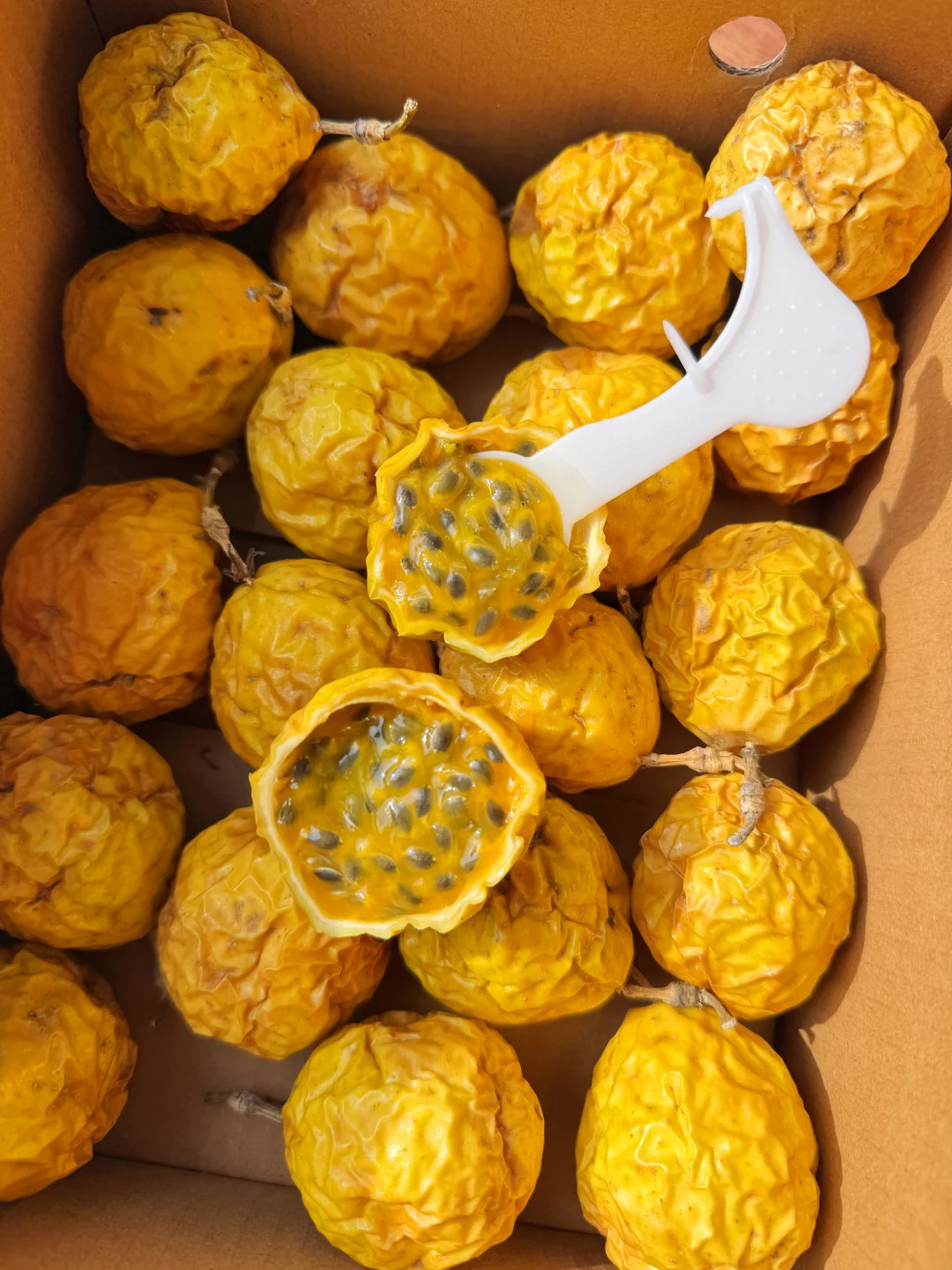 听了店家的话说百香果越放越甜…