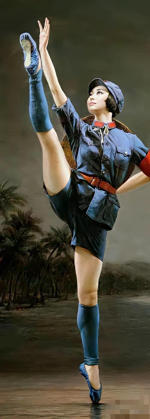 《红色娘子军》在我们60后心里，那就是永恒的经典。当年第一次看这部芭蕾舞，全场座