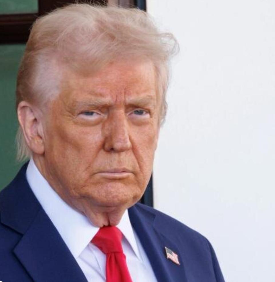 特朗普强硬威胁民主党
 
 
美国总统唐纳德·特朗普称，杰弗里·爱泼斯坦案将曝光