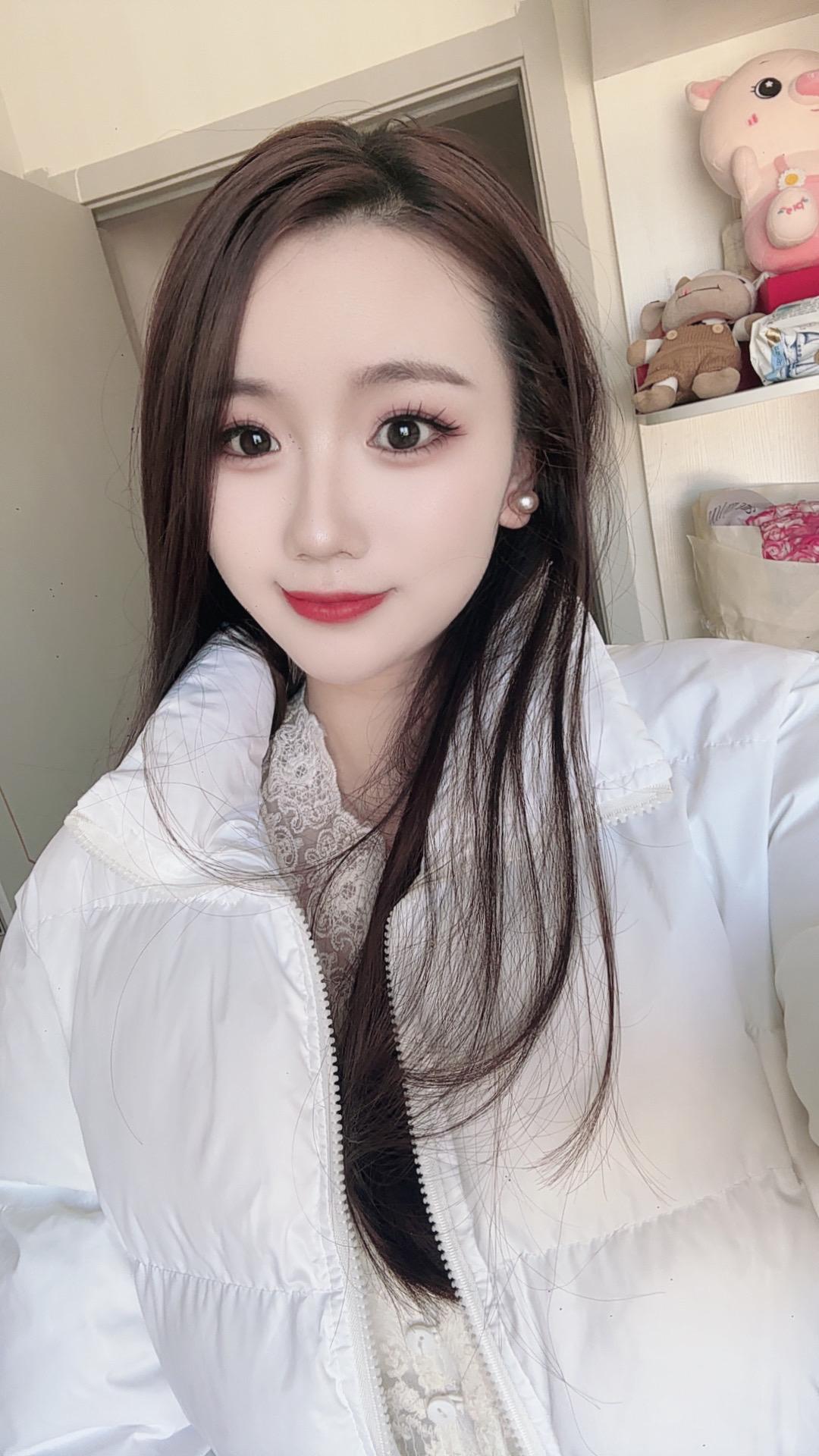 “你不用花心思讨我喜欢，你本身这个样子我已经很喜欢了”