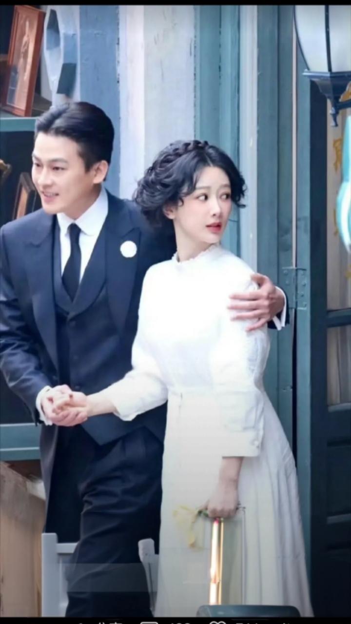 34岁杨紫演14岁董竹君！零违和出圈，演技才是永远的底气
 
在影视创作中，演员