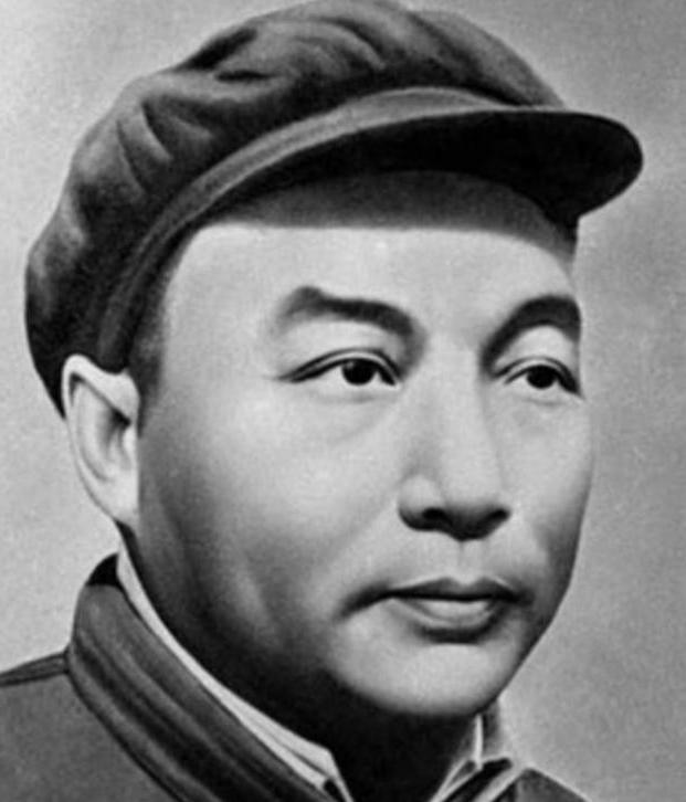 1948 年，一位国军排长率领部下投诚。当他抵达登记处时，负责登记的文书惊愕不已