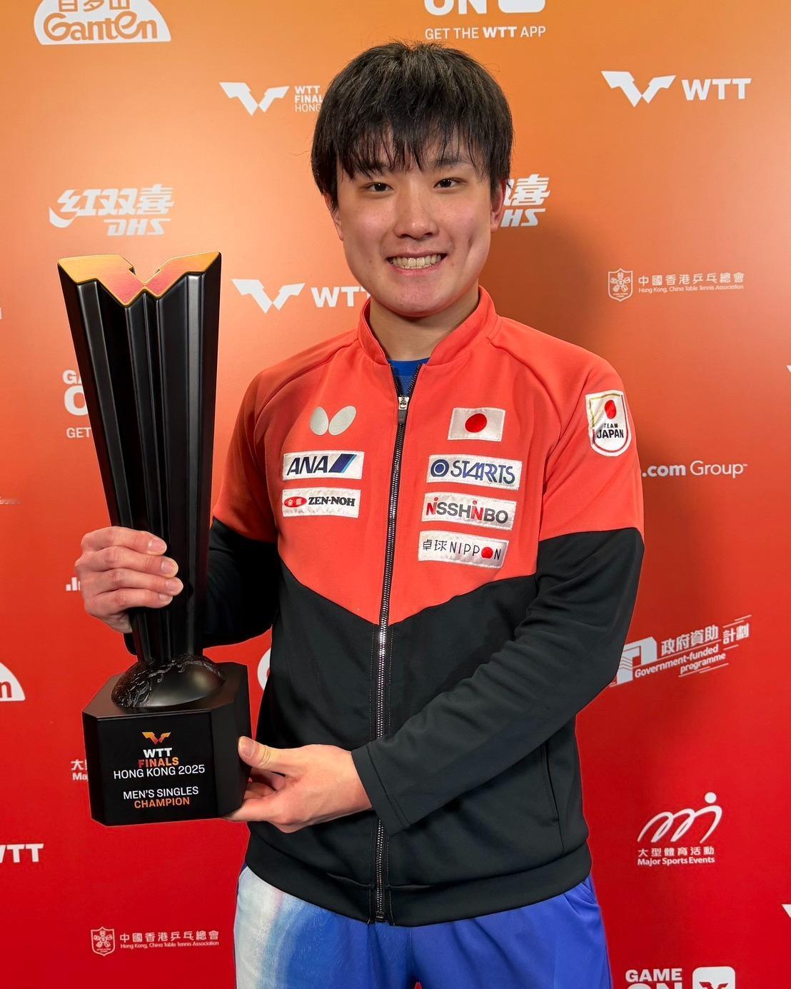 张本智和张本智和wtt香港总决赛2025 今年最后一站国际比赛已经结束！这一年来