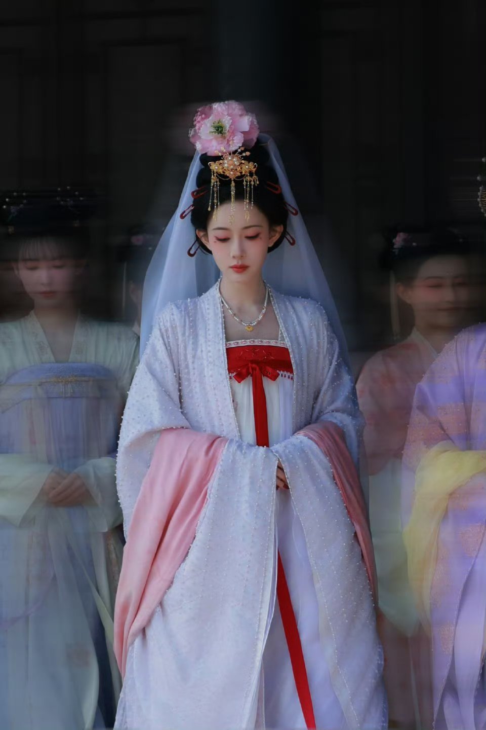 孟子义尚公主最新路透，神女下凡了