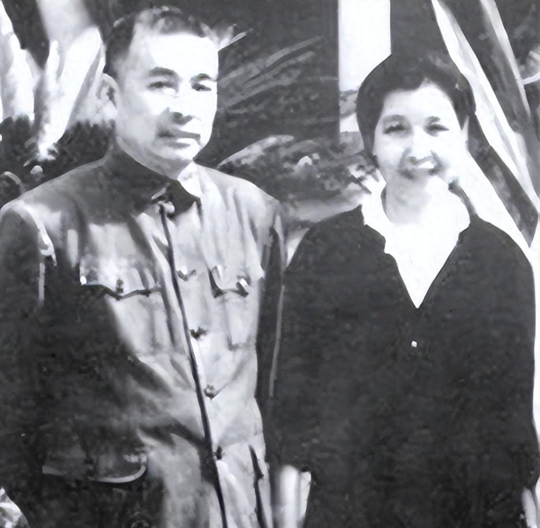 1964年杨顺清到广州做客，陶斯亮为其订下豪华宾馆，曾志却说这样很不懂事吗？
1