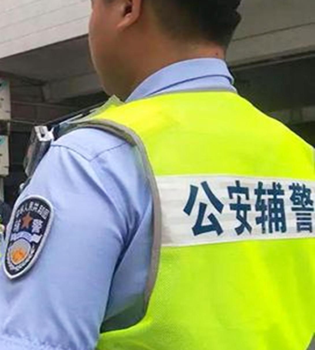 直签辅警的出路呈现多元化趋势：

1，职业晋升与内部发展
直签辅警可通过考核、技