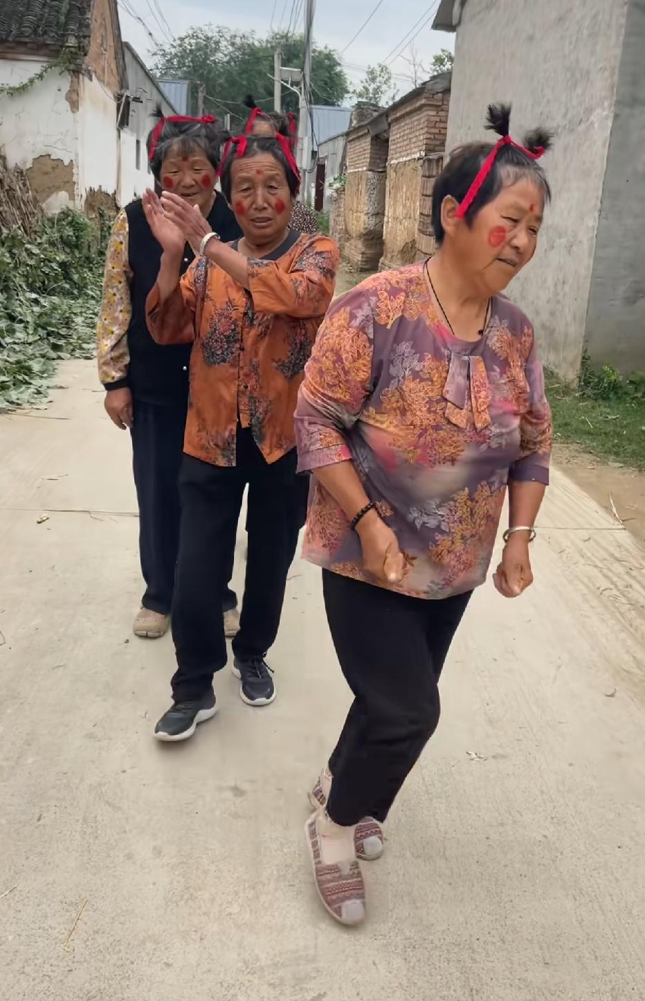 给阿婆多少一天，这么配合[捂脸]