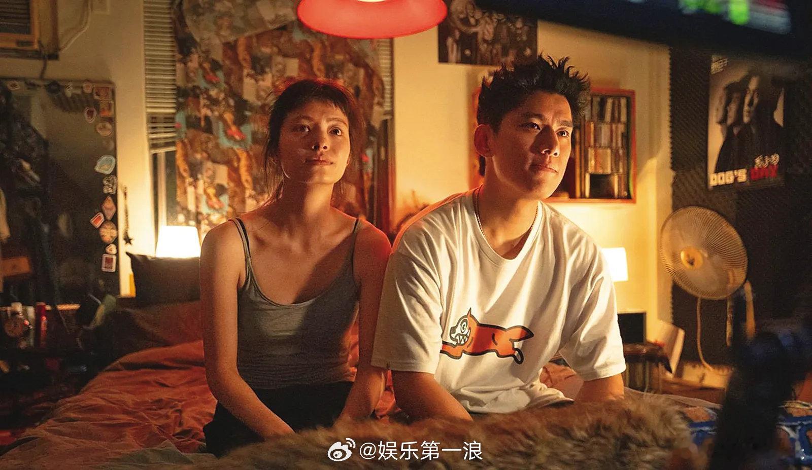 朱轩洋再被曝劈腿曝朱轩洋交往吴卓源期间劈腿 据台媒，朱轩洋、吴卓源日前承认复合，