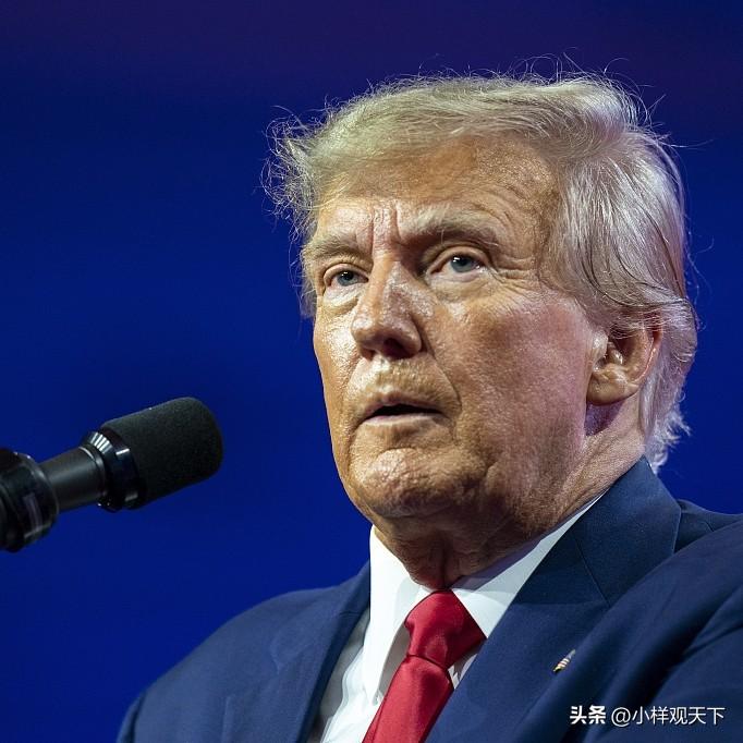 特朗普：无条件投降！
当地时间3月6日，美国总统特朗普在社交平台上公开表态，不与