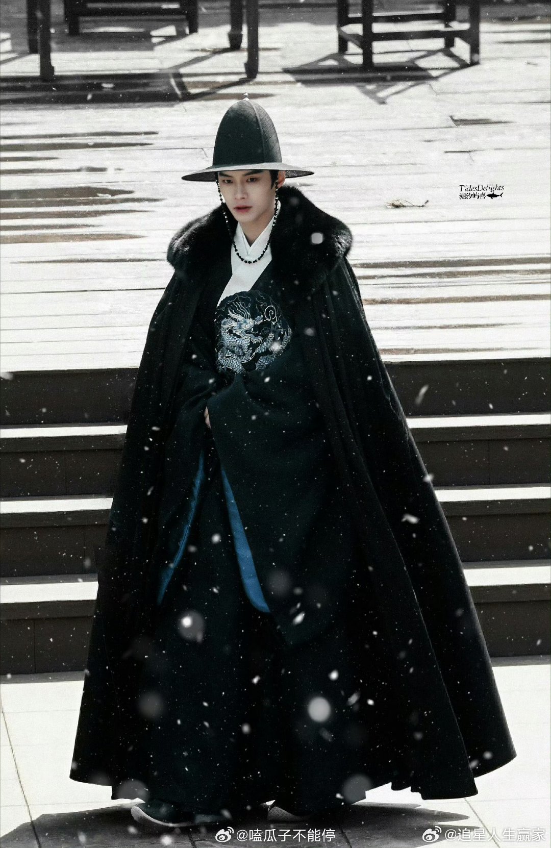 何与《窈窈有期》今日路透 完全就是孤单又灿烂的神鬼怪幻视了 