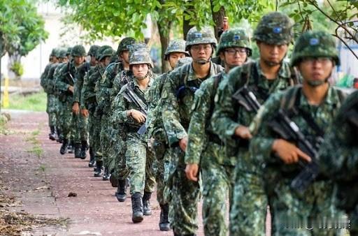 继蔡英文府邸发生卫兵自尽事件后，台湾地区军队又出事了，台防务力量第八军团203旅
