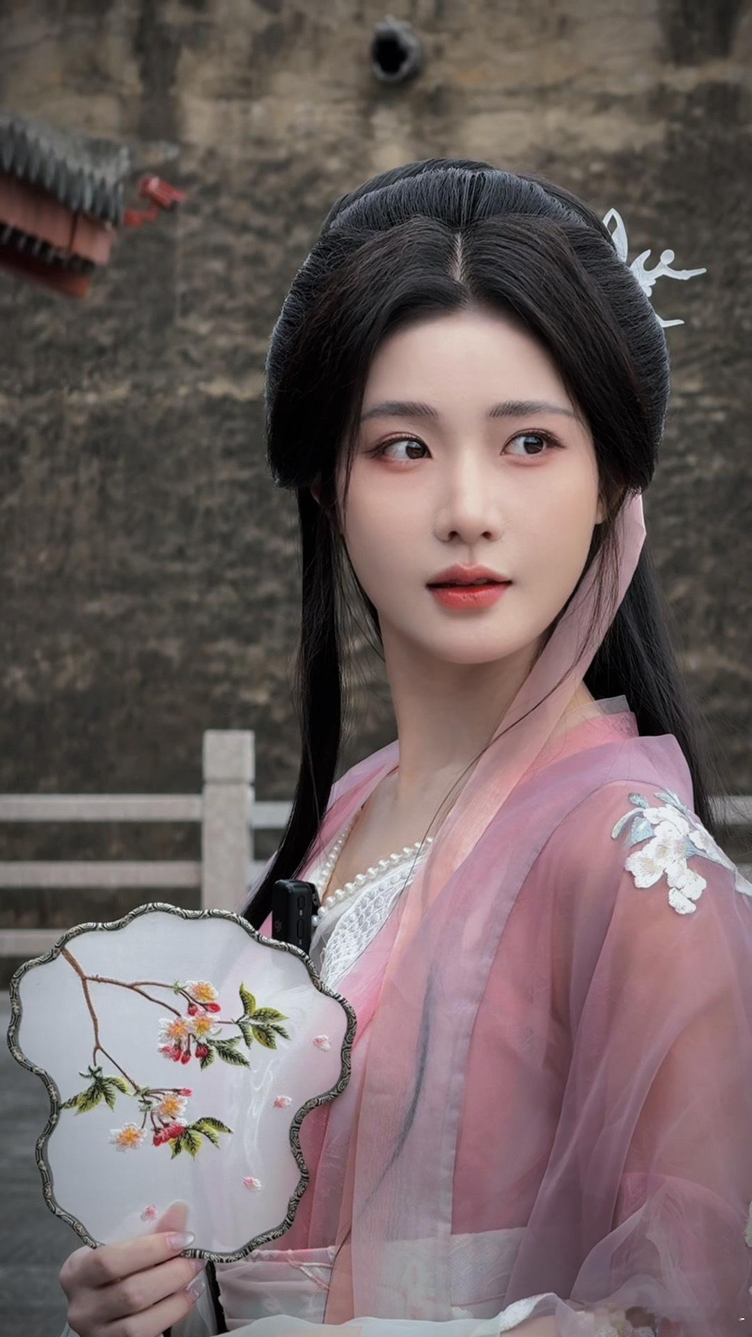 陈意涵真的很适合古装吧 ​​​