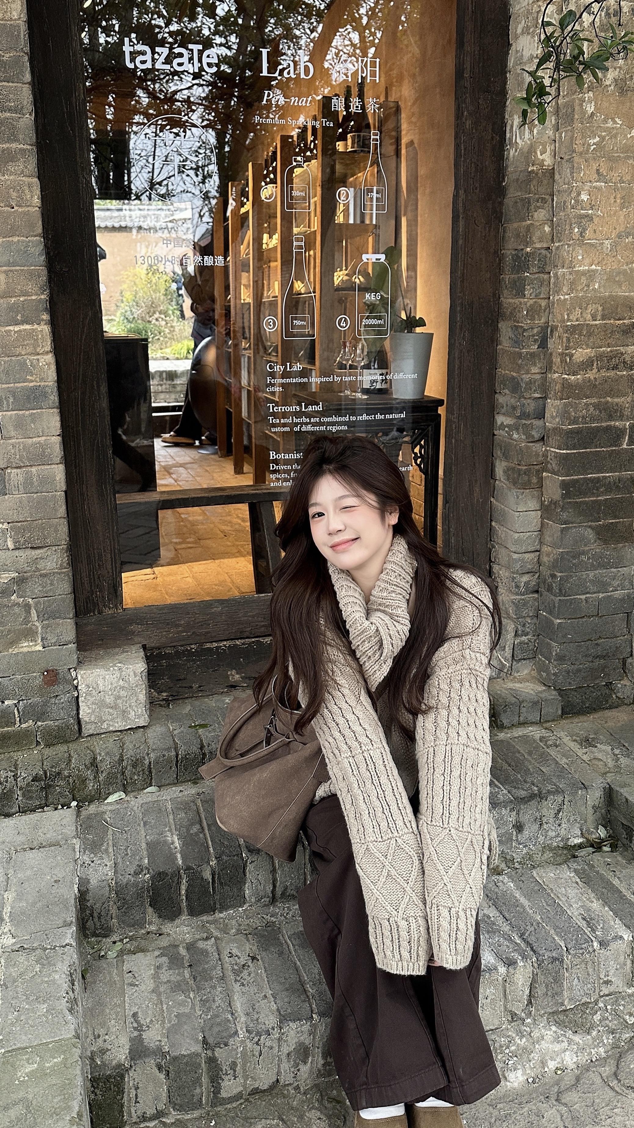 每个人都像一本书，细心翻阅的人才会读懂其中特别，适合你的人才会读懂