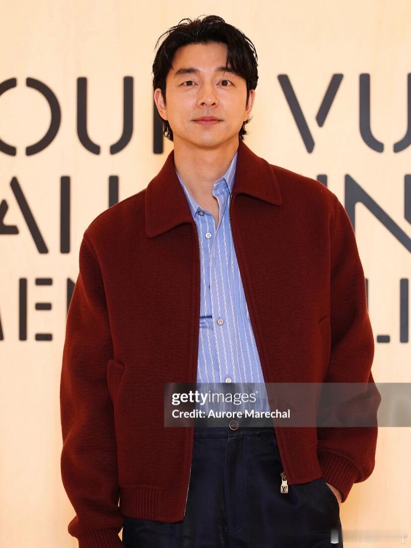 LV 26秋冬男装大秀G社生图中日韩泰众星云集的LV男装大秀中国的王鹤棣、王嘉尔