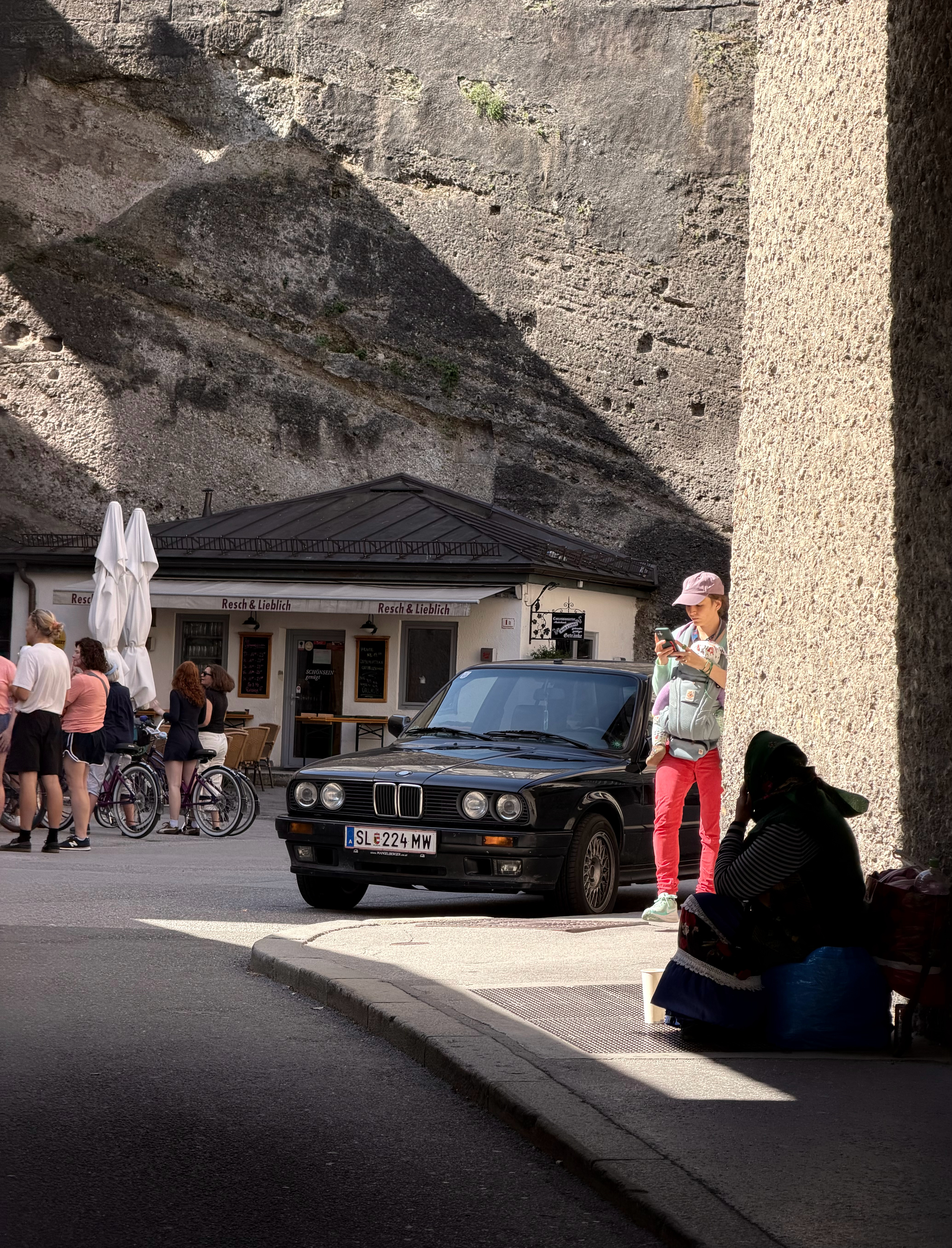 E30. 奥地利