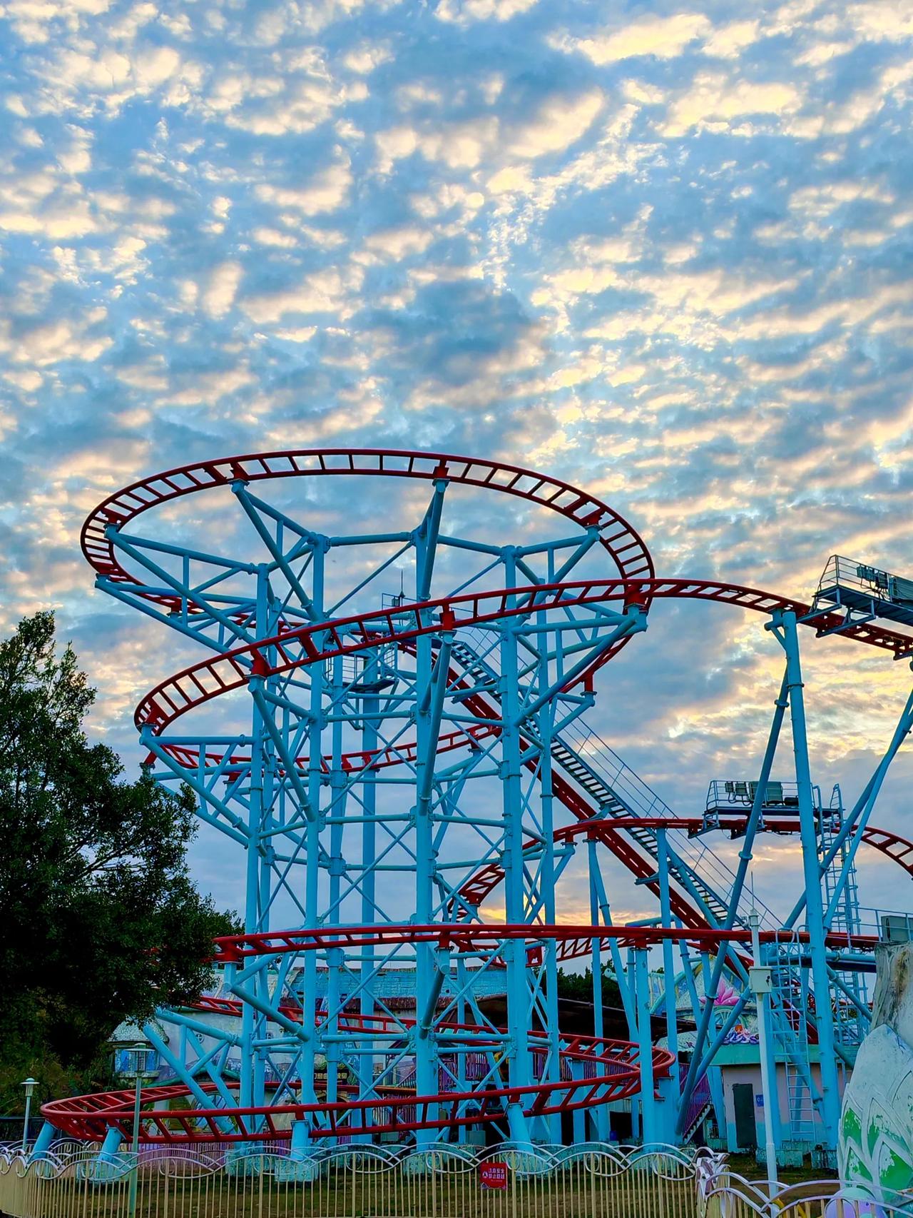 朋友们，刚从三水荷花世界溜达回来，免费入园，周末游玩好去处！分享实在攻略，纯唠嗑