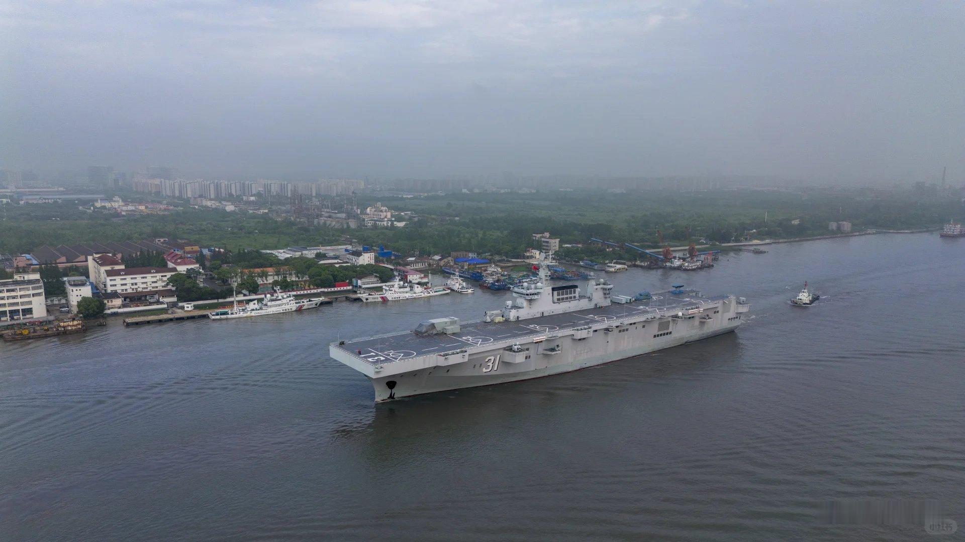 海南舰前后到底放了什么海南舰