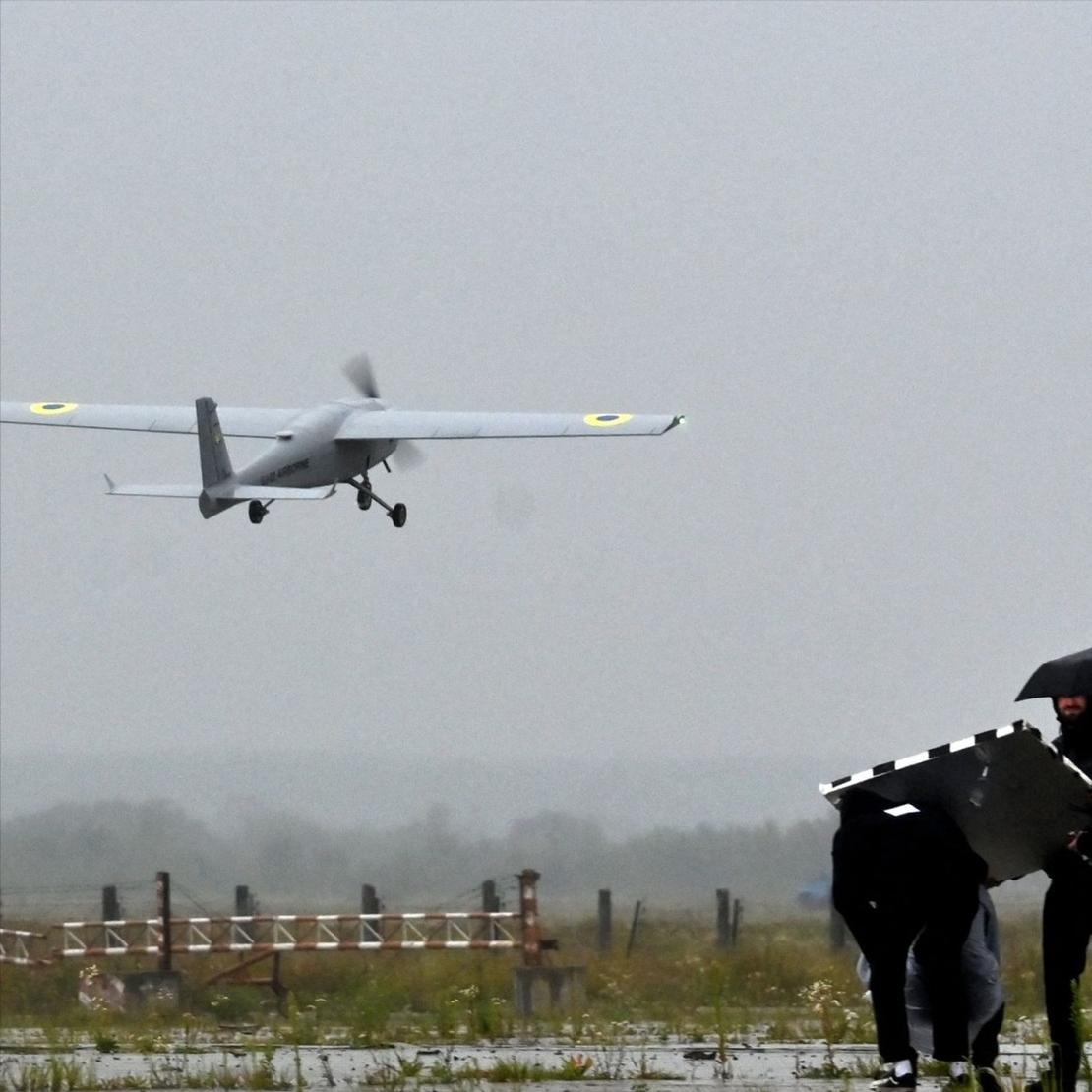 打了快四年的俄乌战争，只有两个结果：要么彻底分出胜负；要么战场外溢、升级。长期的