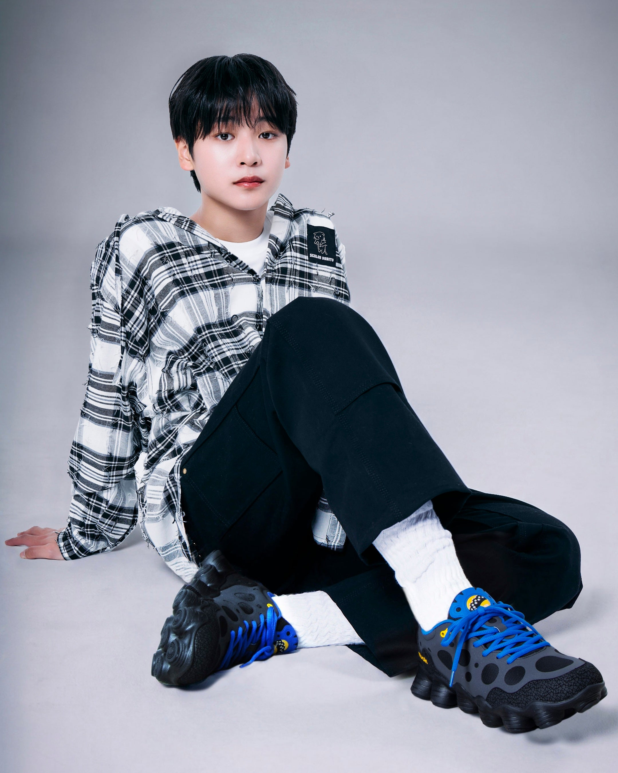 出道便自带光环的日本新锐五人男团 VIBY ，近期正式官宣出任 Reebok 品