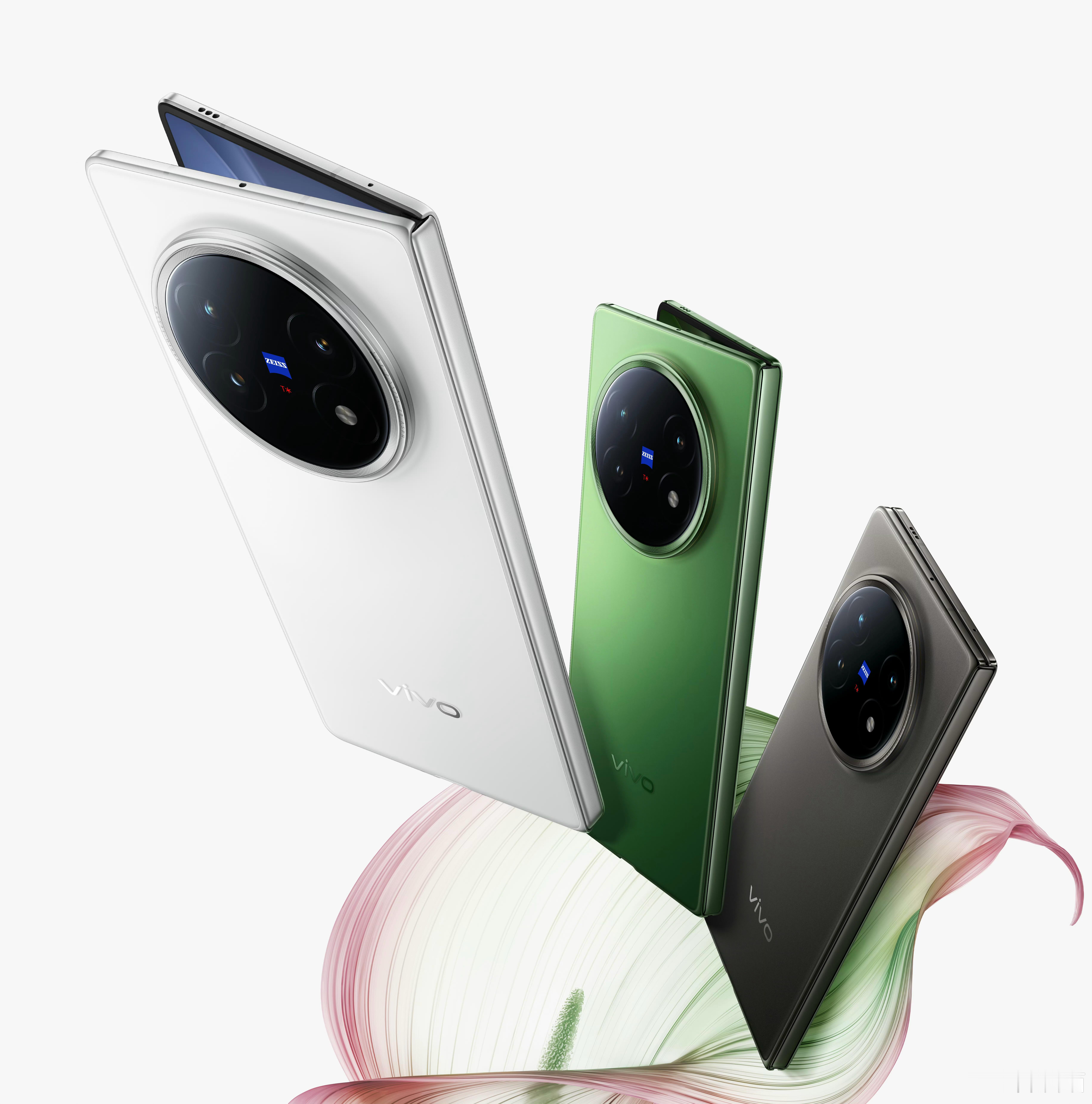 去年vivo X Fold3价格12+256  699916+256  7499