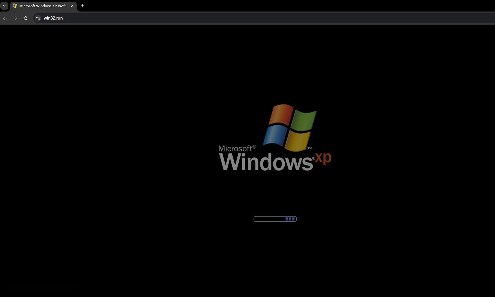 【「WindowsXP系统模拟器」现已发布】近日，开发者u/ducbao414推