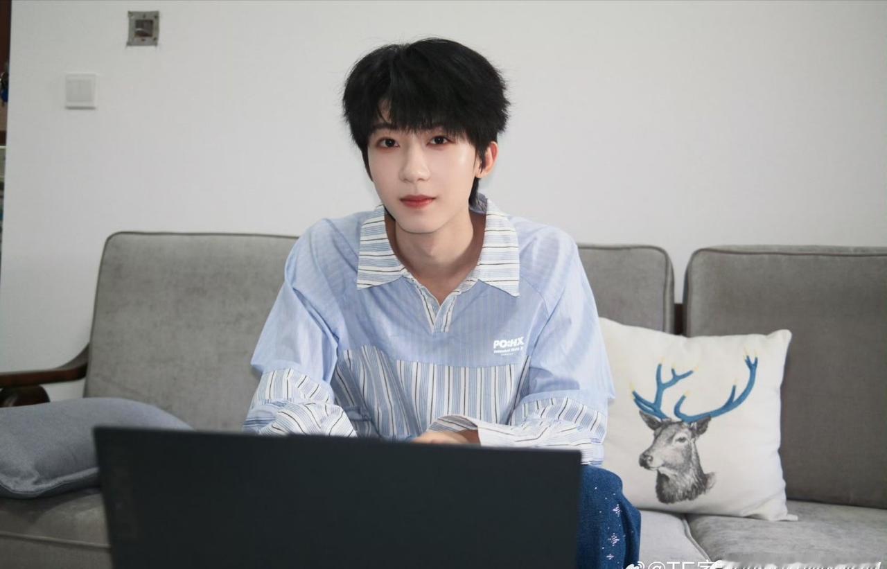 人生的幸福就是遇见周扬学长 ​