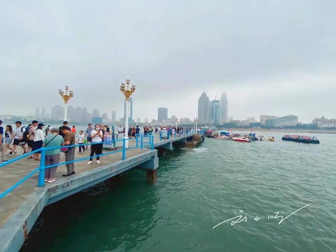 山东省这座著名海滨城市，GDP排名山东第一，未来发展前景被看好？

这里是刘小顺