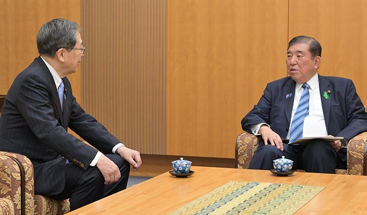 【#日本公明党党首齐藤铁夫访华# ：石破茂托我转达亲笔信】4月22日至25日，日