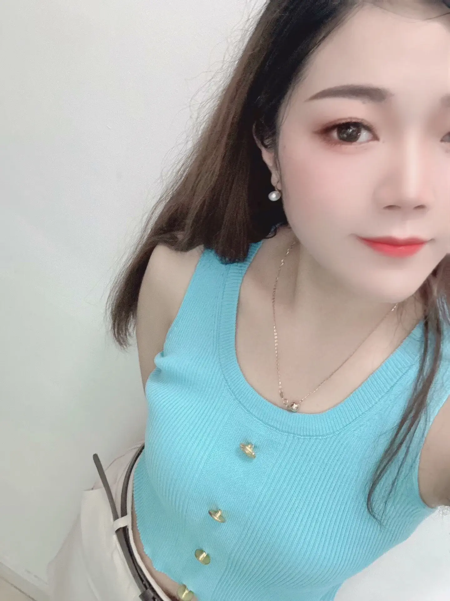 💘: “比起甜言蜜语          我更喜欢你永远对我有耐心”