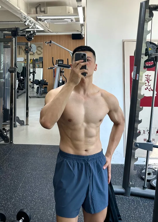 180 78kg｜薄肌体型参考