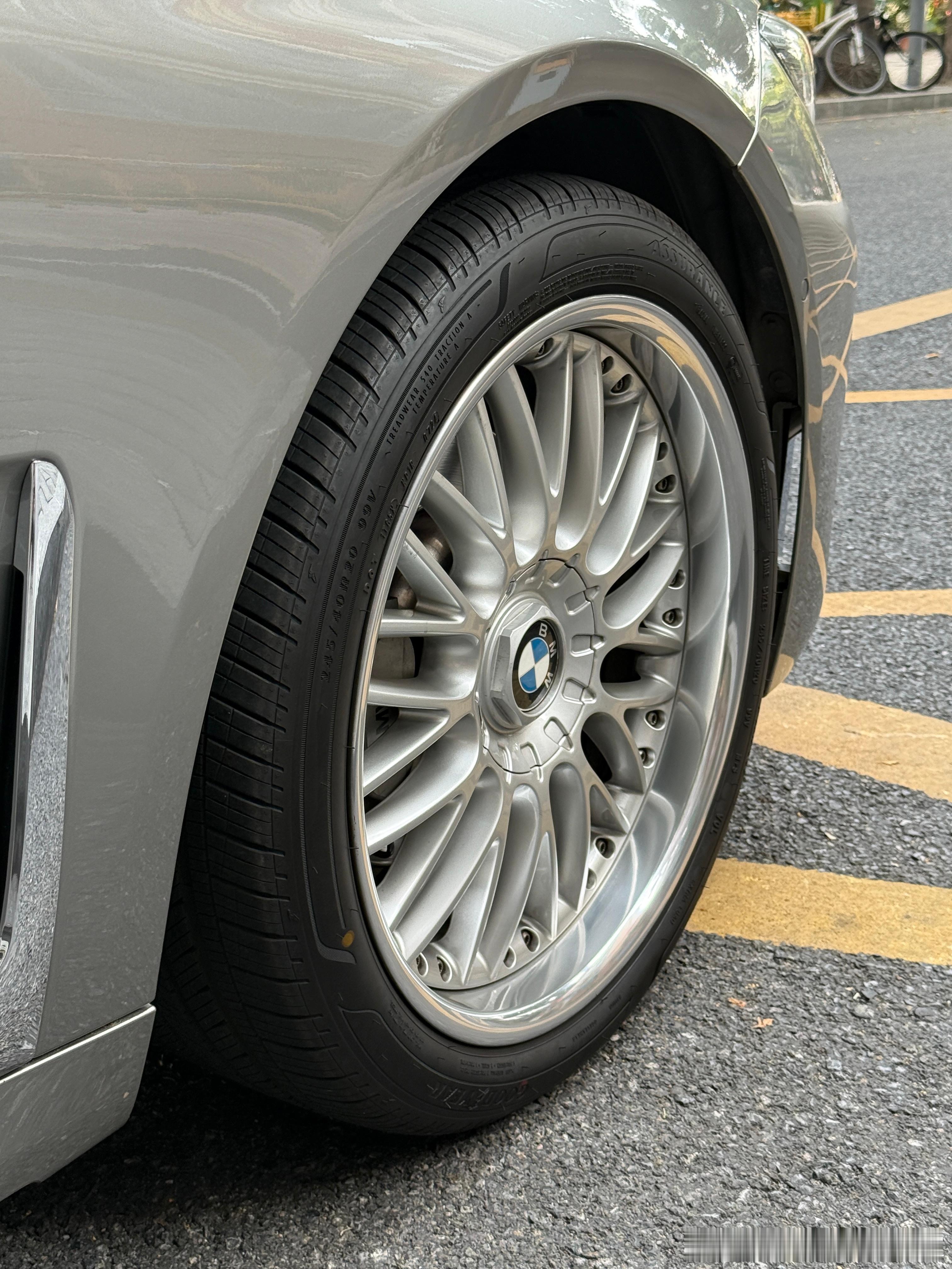 马年开马车，当然要配个“小马”