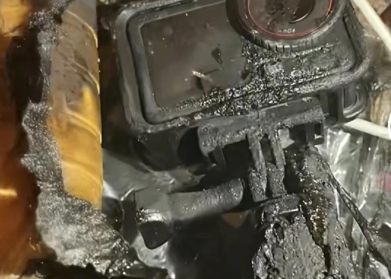 惊出冷汗！罗马仕充电宝泰国爆燃，客服甩锅太气人
 

花正规钱买的罗马仕充电宝，