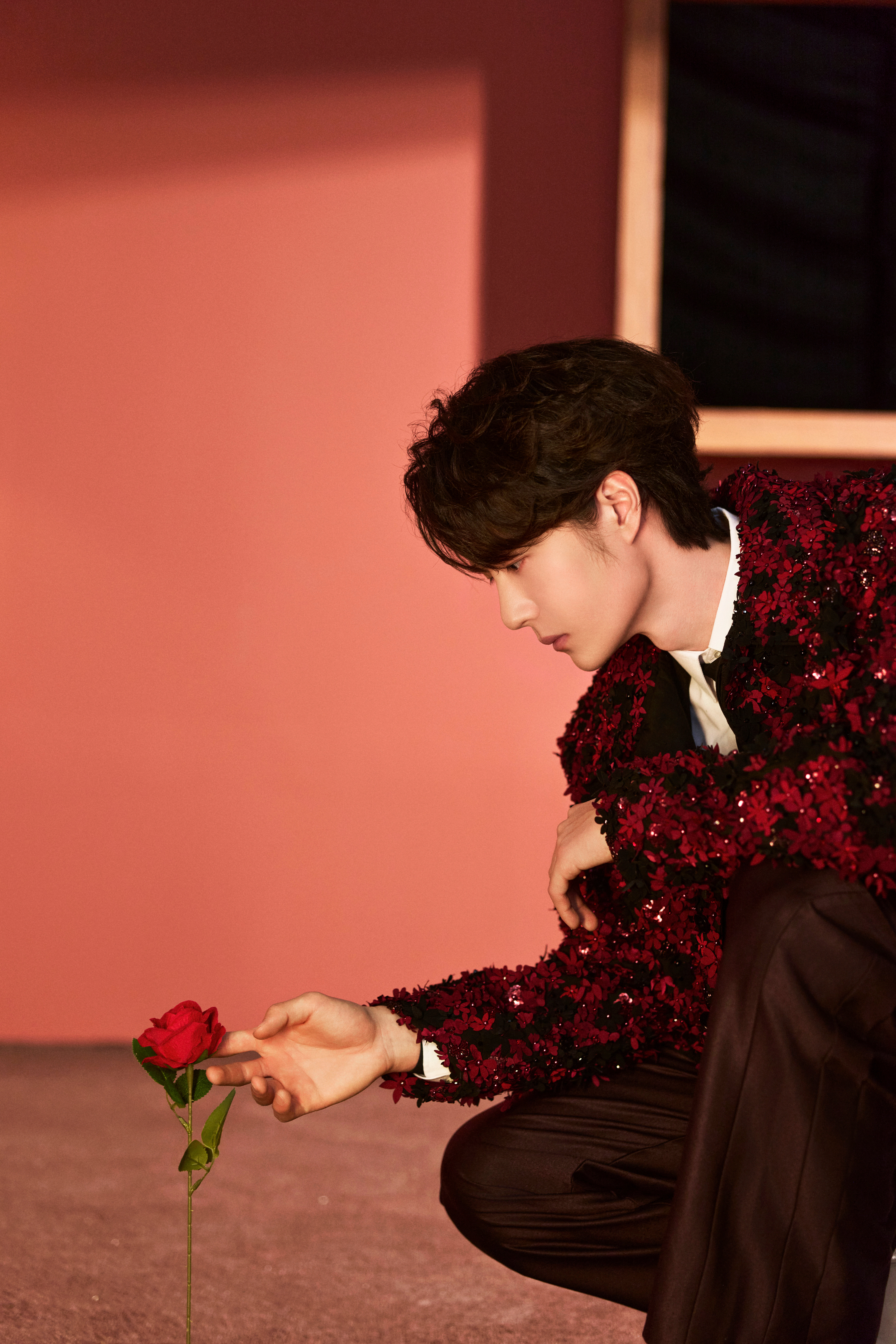 这不就是《小王子》的构图吗 