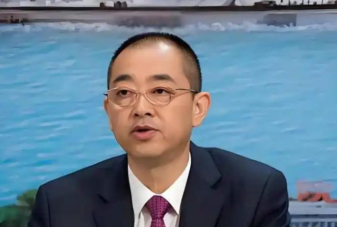 “藏到美国也没用！”曾在加州深居简出、躲了整整四个月的恒大前总裁夏海钧，这回彻底