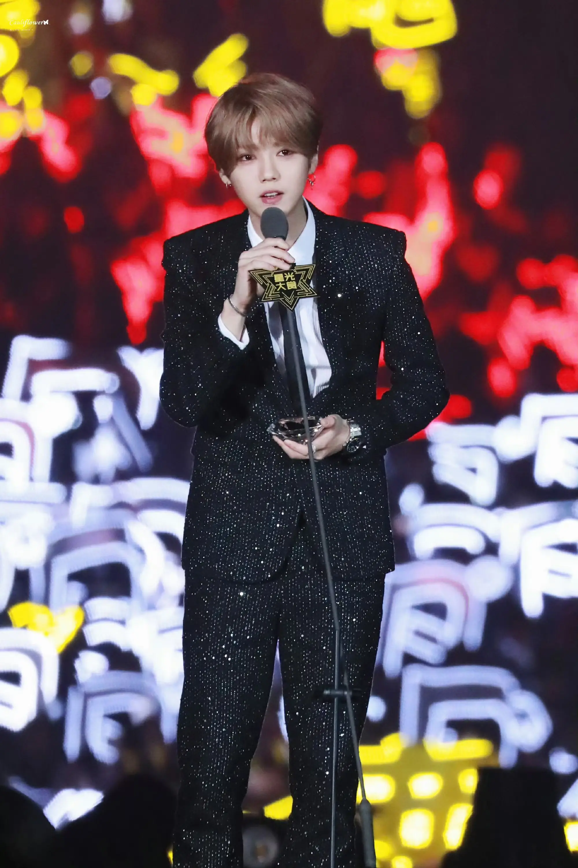 已经看到别家站姐发鹿鹿的图了 我吃吃吃