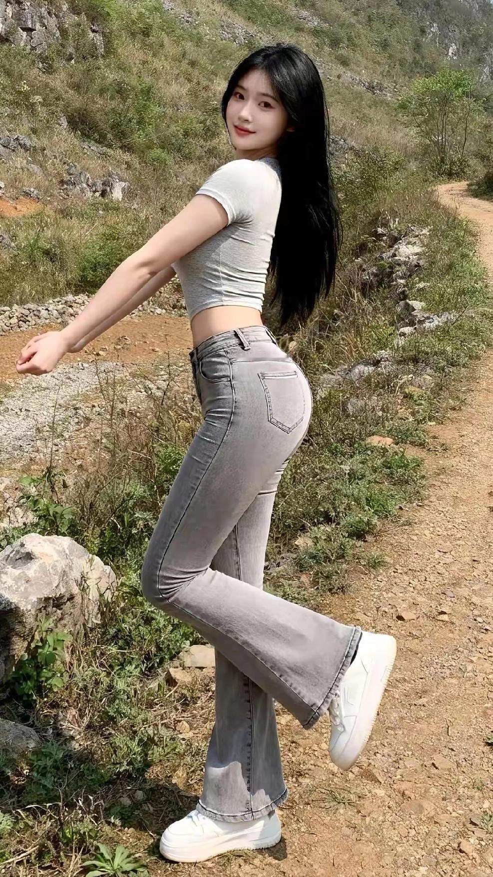 爱情的真谛是索取还是付出?
爱情的真谛，到底是索取还是付出？
 
很多人一谈起爱